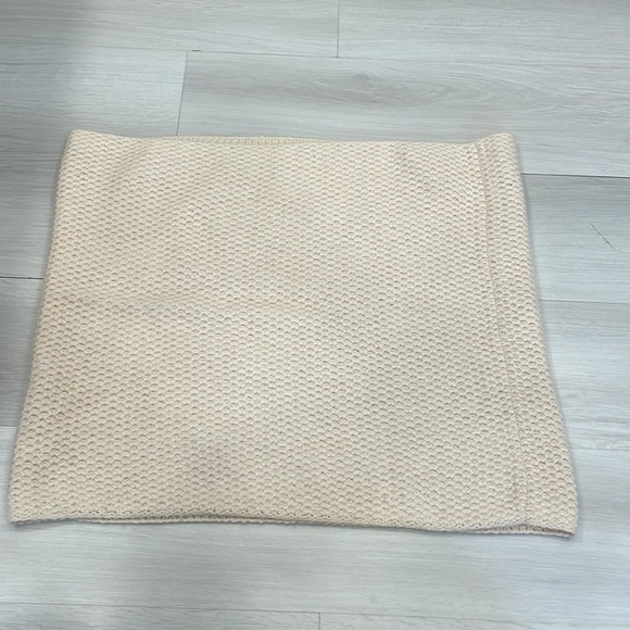 Chloe Foulards Cream Knit Circle/Loop Infinity Scarf - Picture 5 of 11